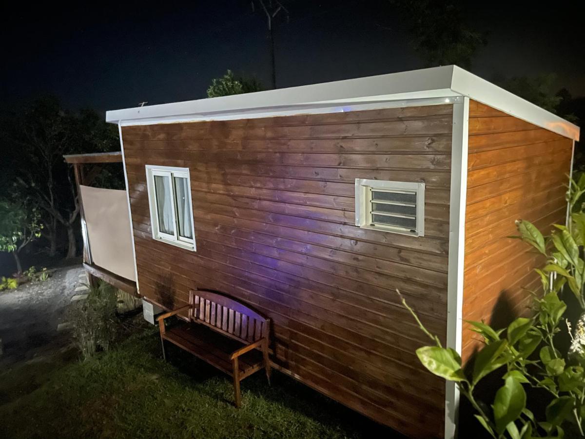 L'Escapade Creole Jacuzzi Privatif Bungalow Bananier 생조세프 외부 사진